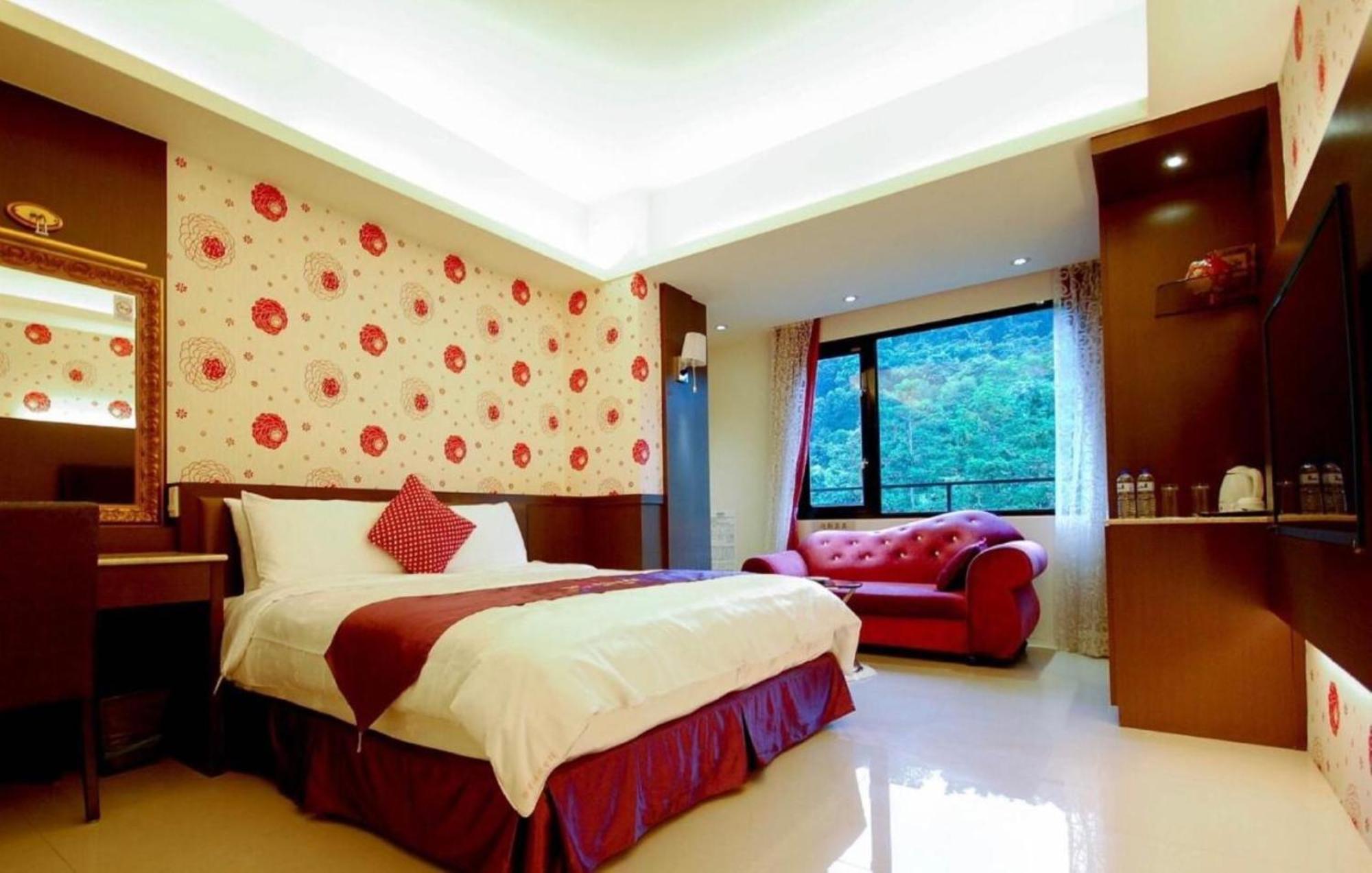 Cherry Feast Resort Yuchi Extérieur photo